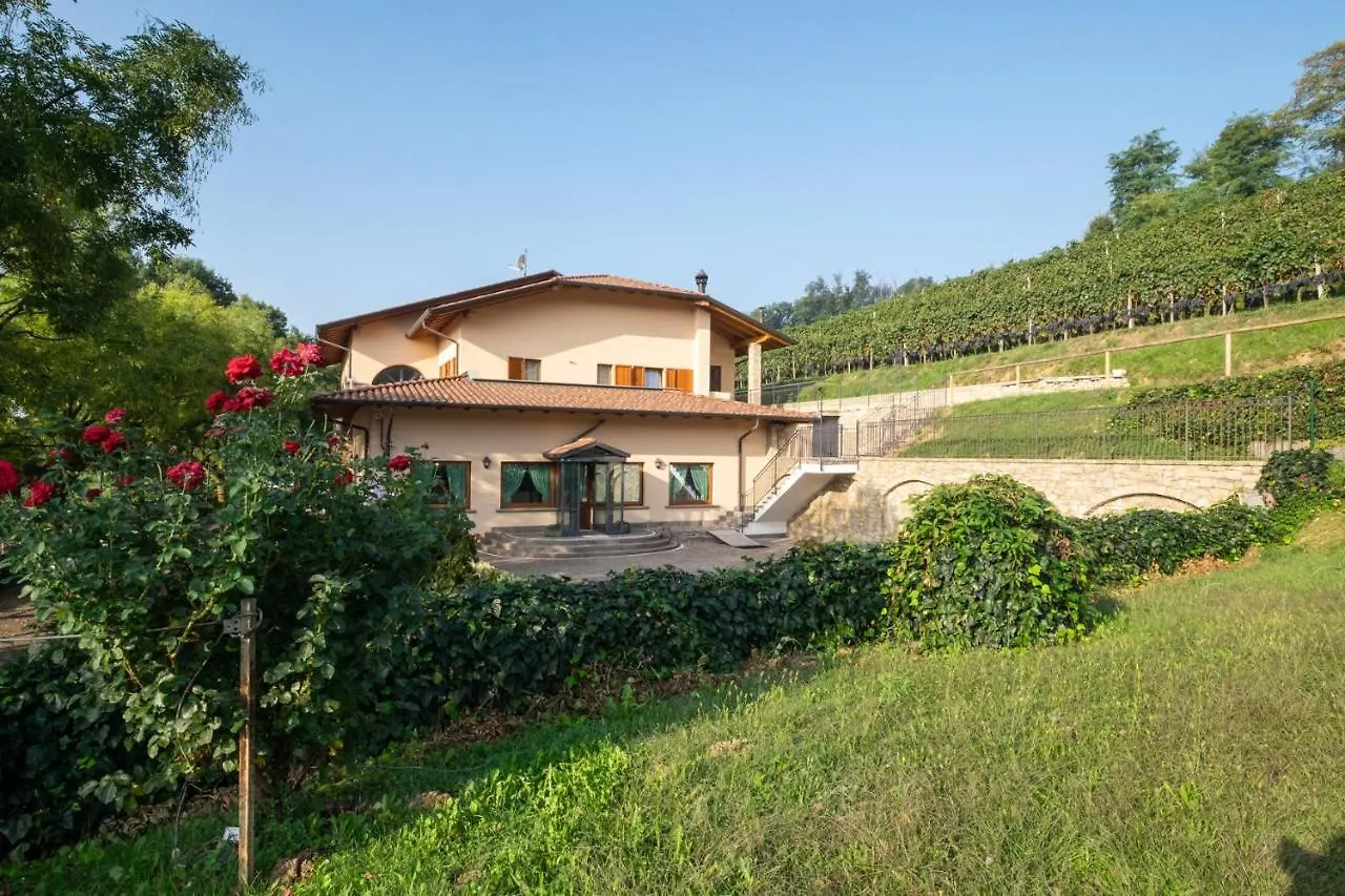 Bed and Breakfast Al-Colle à Sotto il Monte 0*,