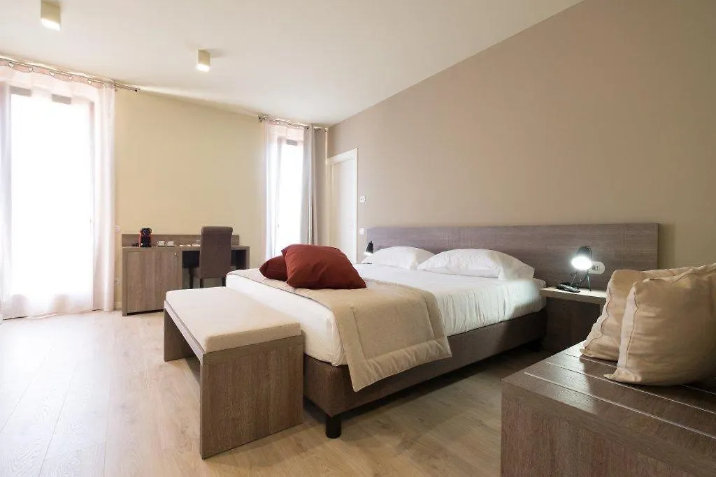 Couette-café Bed and Breakfast Al-Colle à Sotto il Monte