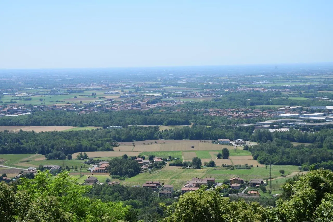 Al-Colle Bed & Breakfast Sotto il Monte Italy