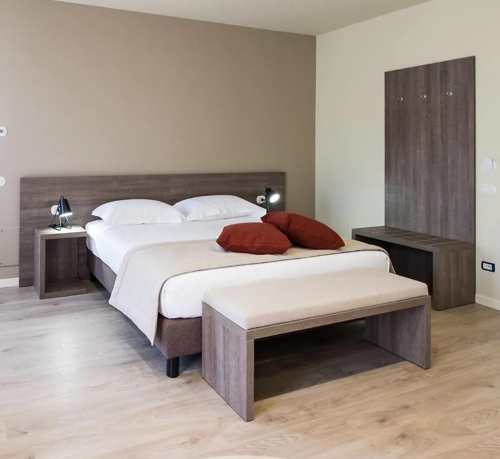 Al-Colle Bed & Breakfast Sotto il Monte Italy