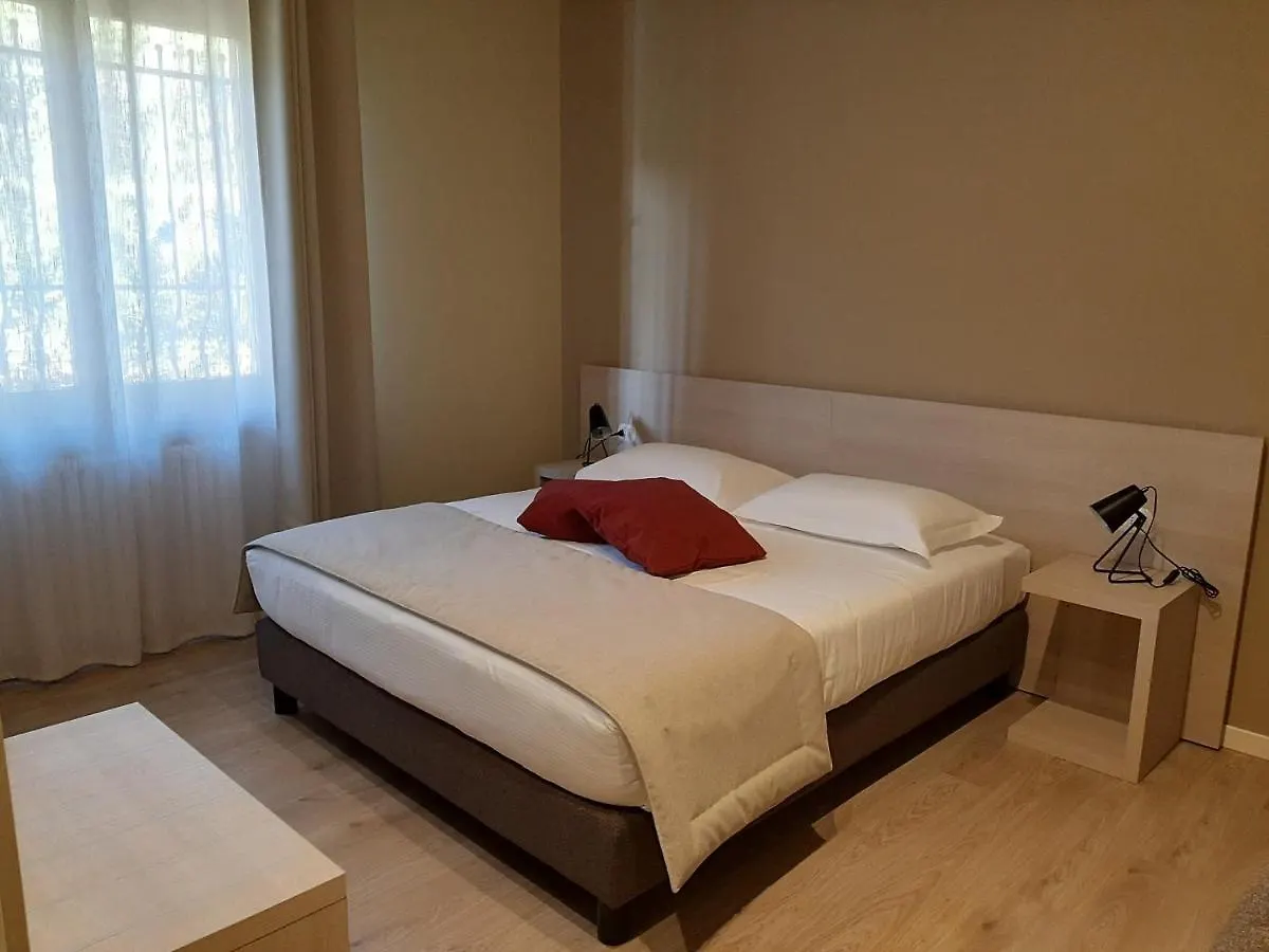 Al-Colle Bed & Breakfast Sotto il Monte 0*,  Italy